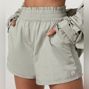 Vuori dash elevate short 3”